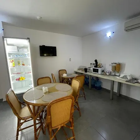 Sogdiana Guest house Saint Julian's