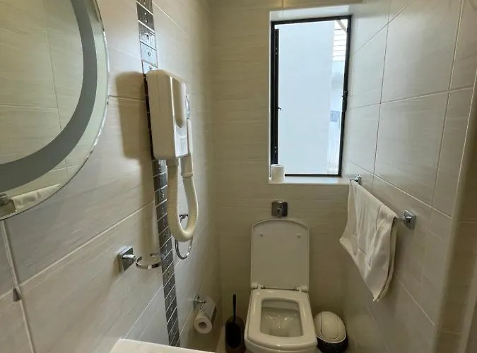 게스트하우스 Sogdiana Saint Julian's